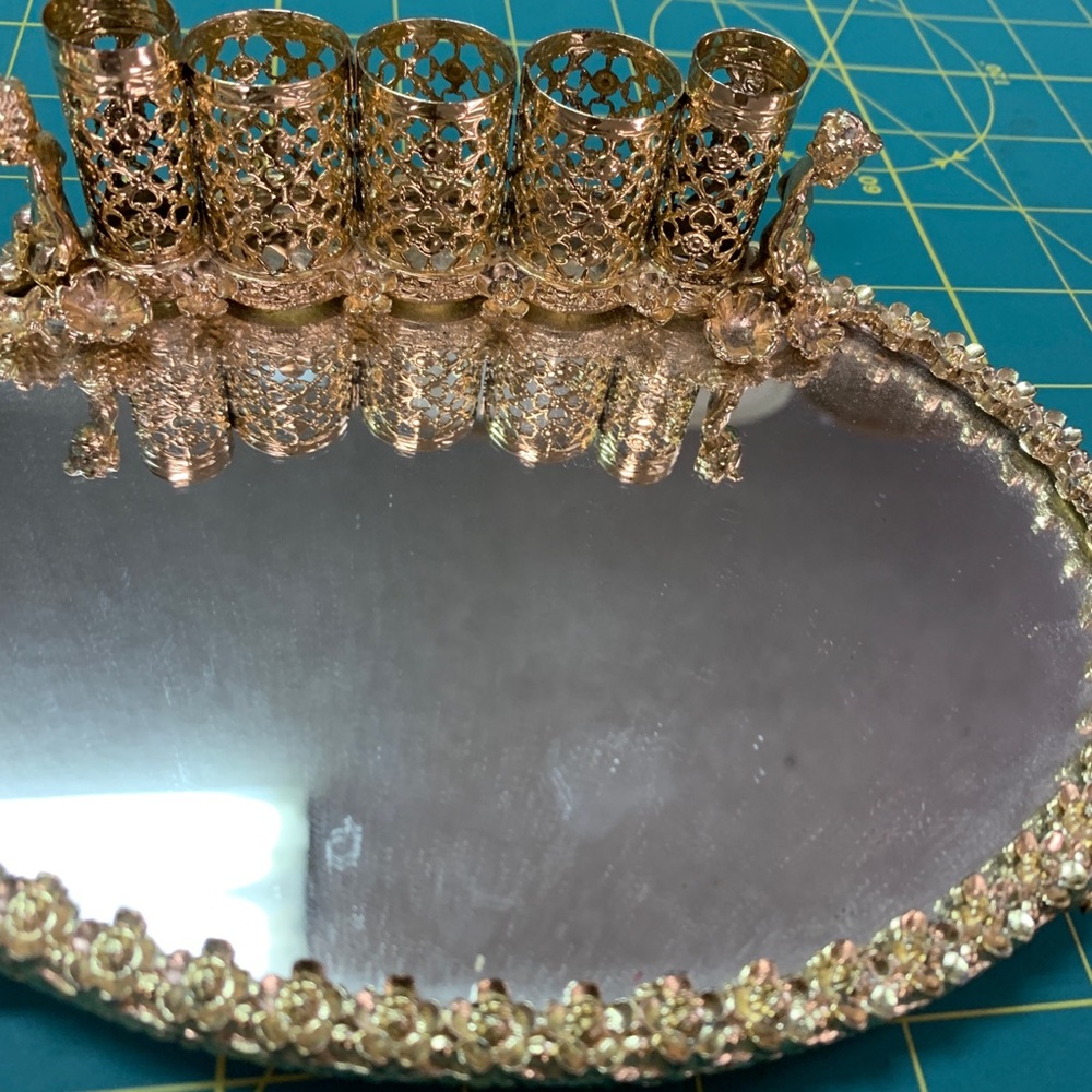 Vintage Gold Tone Ormolu Hollywood Regency Makeup Lipstick Holder with Angels